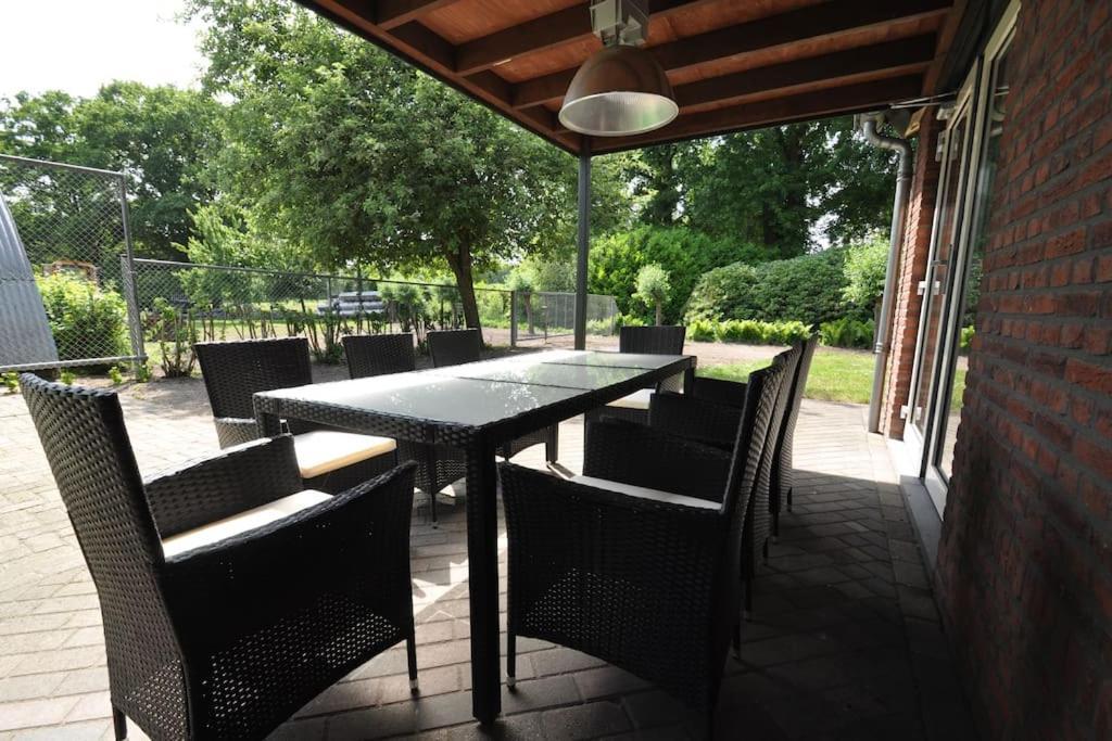Vakantiewoning Nabij Toverland Griendtsveen Ngoại thất bức ảnh